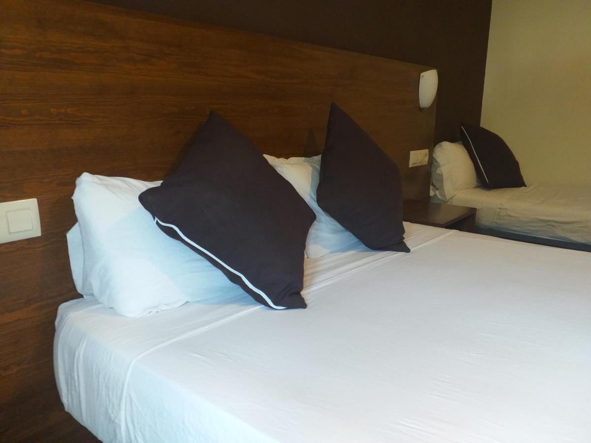 Hostal Sant Marcal Amer Εξωτερικό φωτογραφία